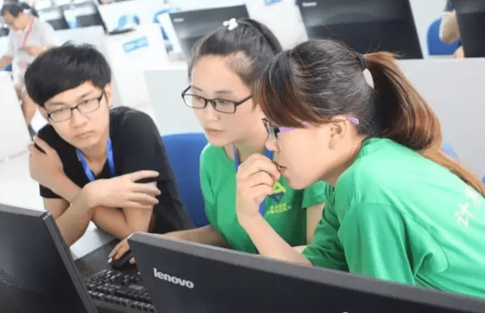开云APP 开云官网入口计算机专业是热门专业那它饱和了吗？这方面人才需求现状是怎样(图6)