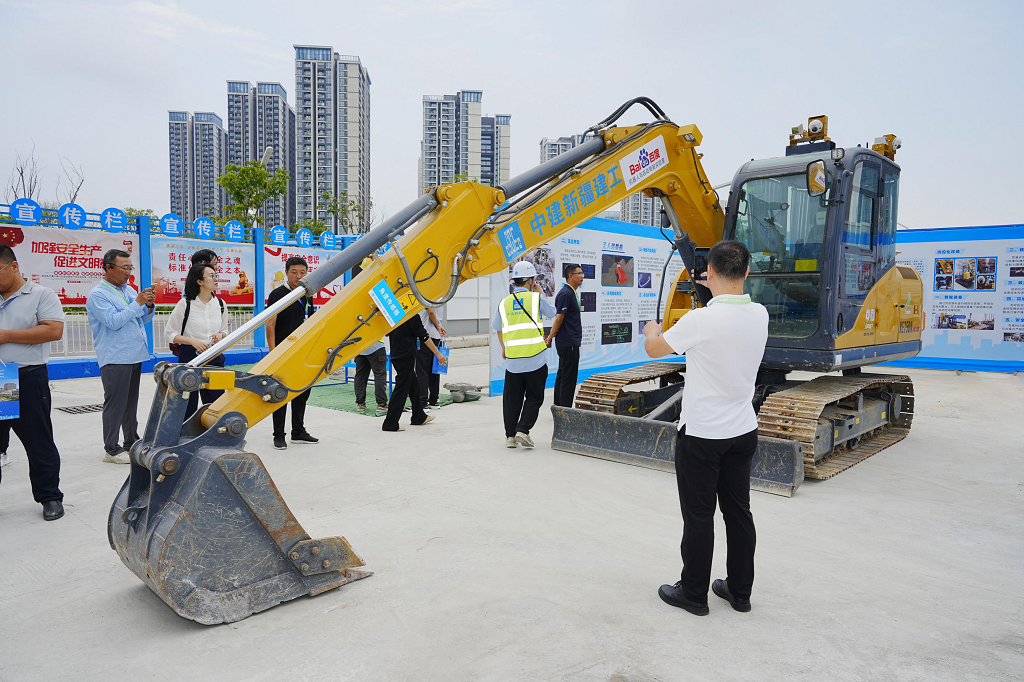 开云 开云体育官网全国建设工程绿色低碳与智能建造交流暨项目观摩会在深圳召开(图3)