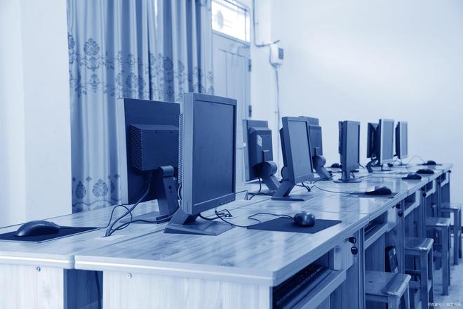 开云体育 Kaiyun.com 官网入口人工智能时代下的计算机专业:就业前景与职业发展方向(图2) 开云体育 Kaiyun.com 官网入口人工智能时代下的计算机专业:就业前景与职业发展方向(图2)