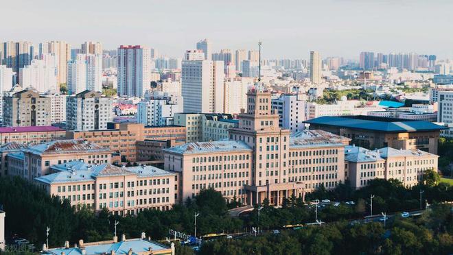 Kaiyun 开云体育计算机专业已重新洗牌北航跌出前三前十名的院校到底是哪些?(图8) Kaiyun 开云体育计算机专业已重新洗牌北航跌出前三前十名的院校到底是哪些?(图8)