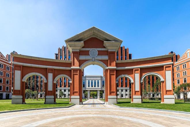 Kaiyun 开云体育计算机专业已重新洗牌北航跌出前三前十名的院校到底是哪些?(图9) Kaiyun 开云体育计算机专业已重新洗牌北航跌出前三前十名的院校到底是哪些?(图9)