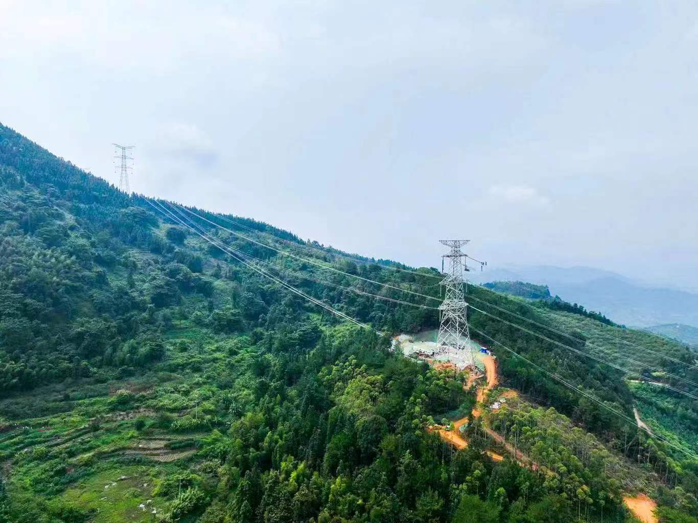 开云 开云体育官网成功“牵手”余缺互济 闽粤联网工程实现全线贯通(图4)