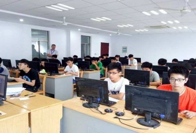 比较好就业的开云 开云体育官网4大专业不仅收入很高未来发展也很好(图3)