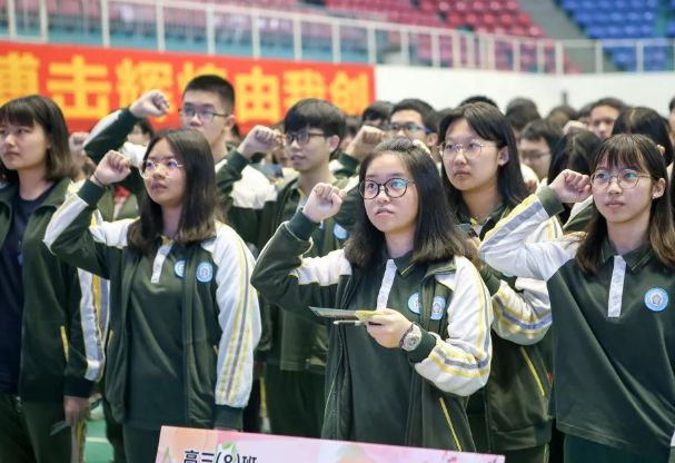 比较好就业的开云 开云体育官网4大专业不仅收入很高未来发展也很好(图13)
