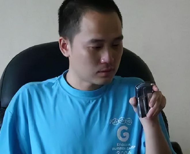 开云体育 开云官网四川高考狂人张非4次金榜题名2次遭清华北大劝退后来如何了(图22)