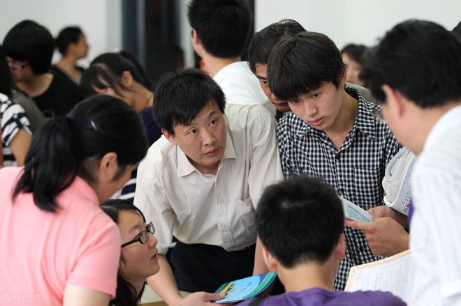开云体育 开云官网计算机类本科专业40+个最新高考志愿填报专业选择攻略出炉(图2)